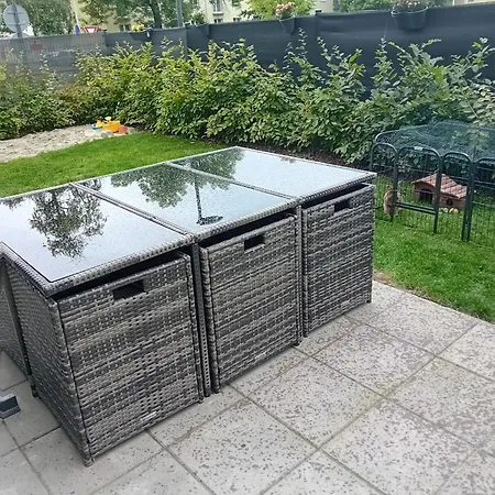 Garden Apartment *